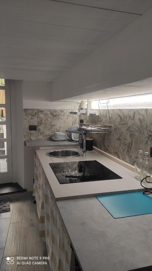 La Nina Apartment คาโมยลี ภายนอก รูปภาพ